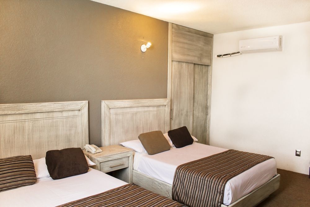Hotel El Monte Salamanca Kültér fotó