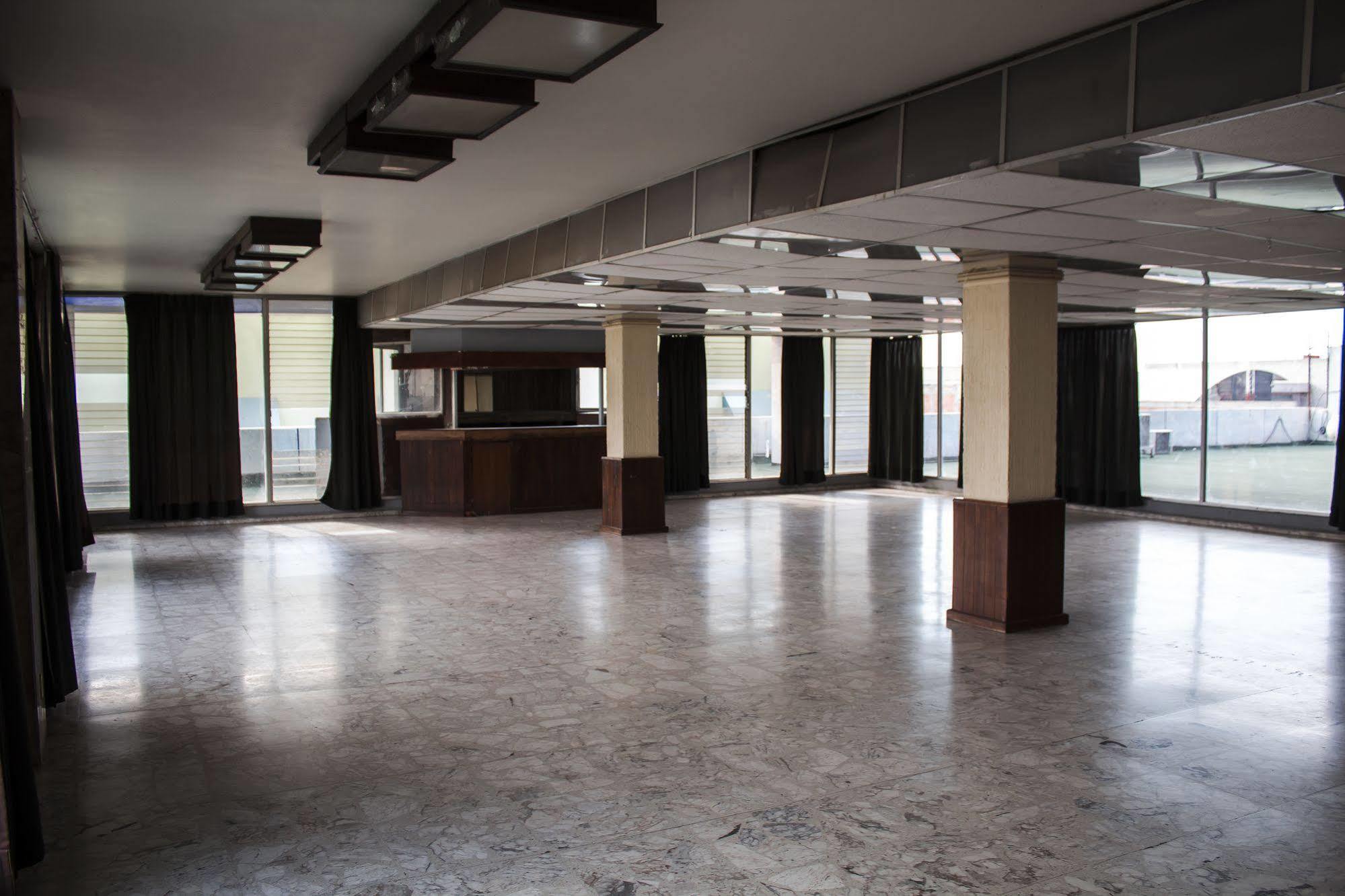 Hotel El Monte Salamanca Kültér fotó