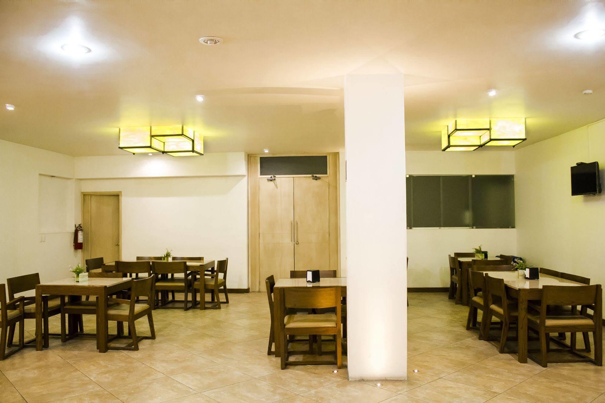 Hotel El Monte Salamanca Kültér fotó