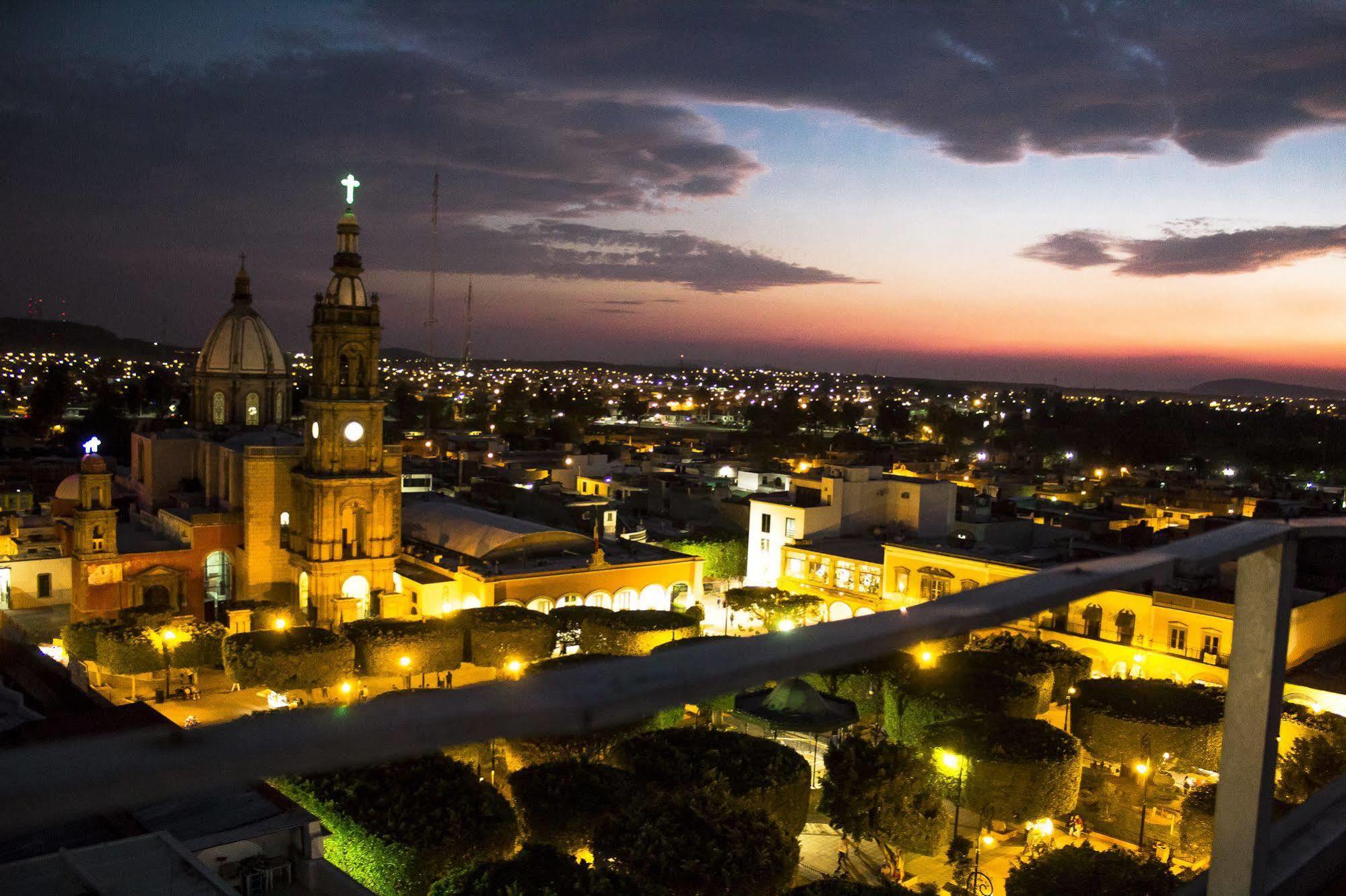 Hotel El Monte Salamanca Kültér fotó