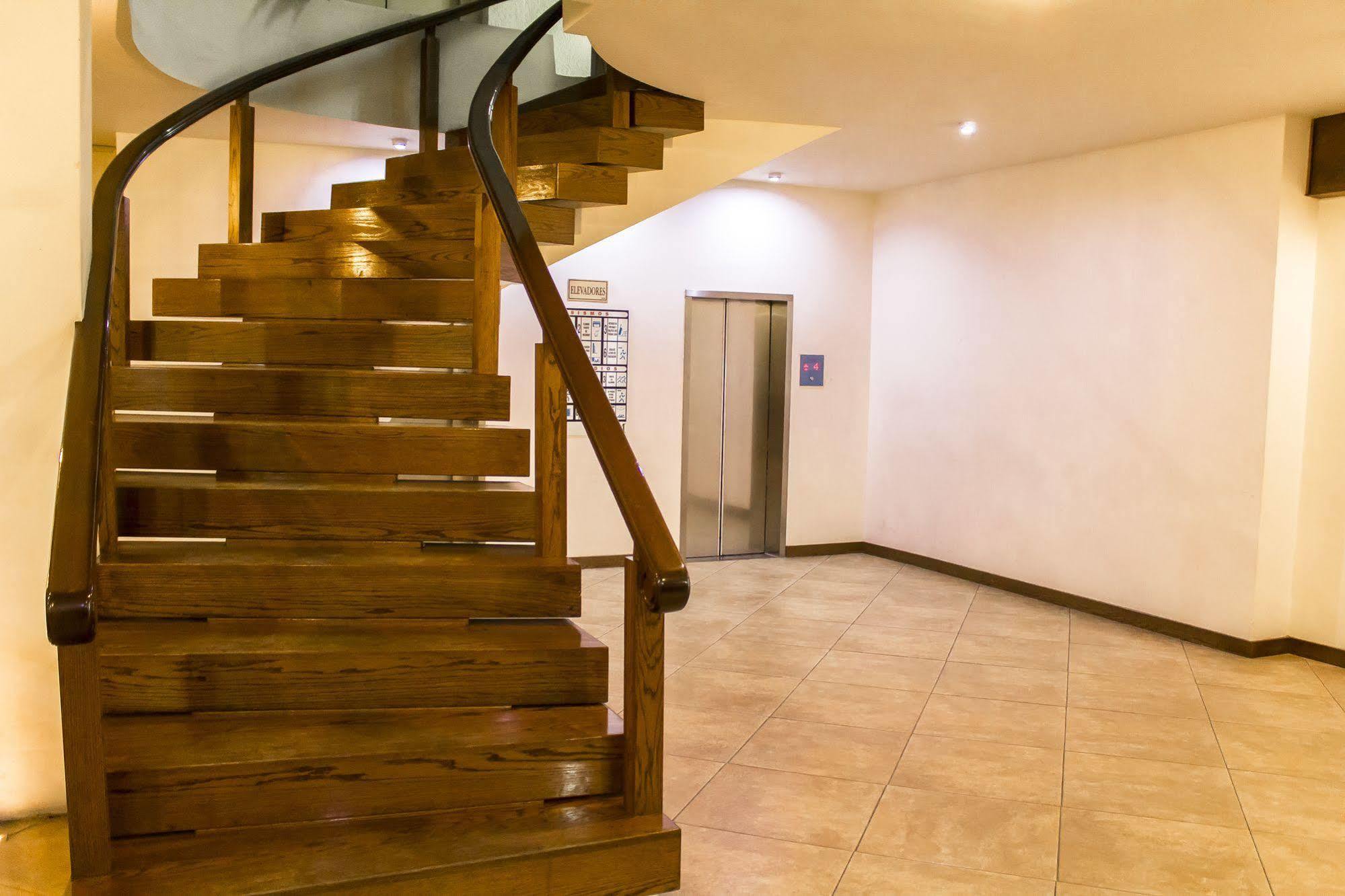 Hotel El Monte Salamanca Kültér fotó